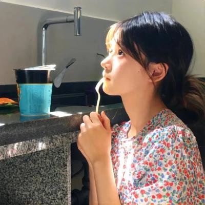 坠爱少女